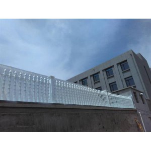 大连港边检站水泥围栏