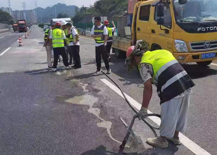 路基脱空注浆-- 软地基加固处理专家